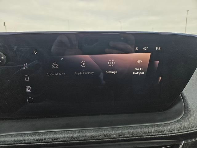 Used 2024 Buick Encore GX Sport Touring image 19