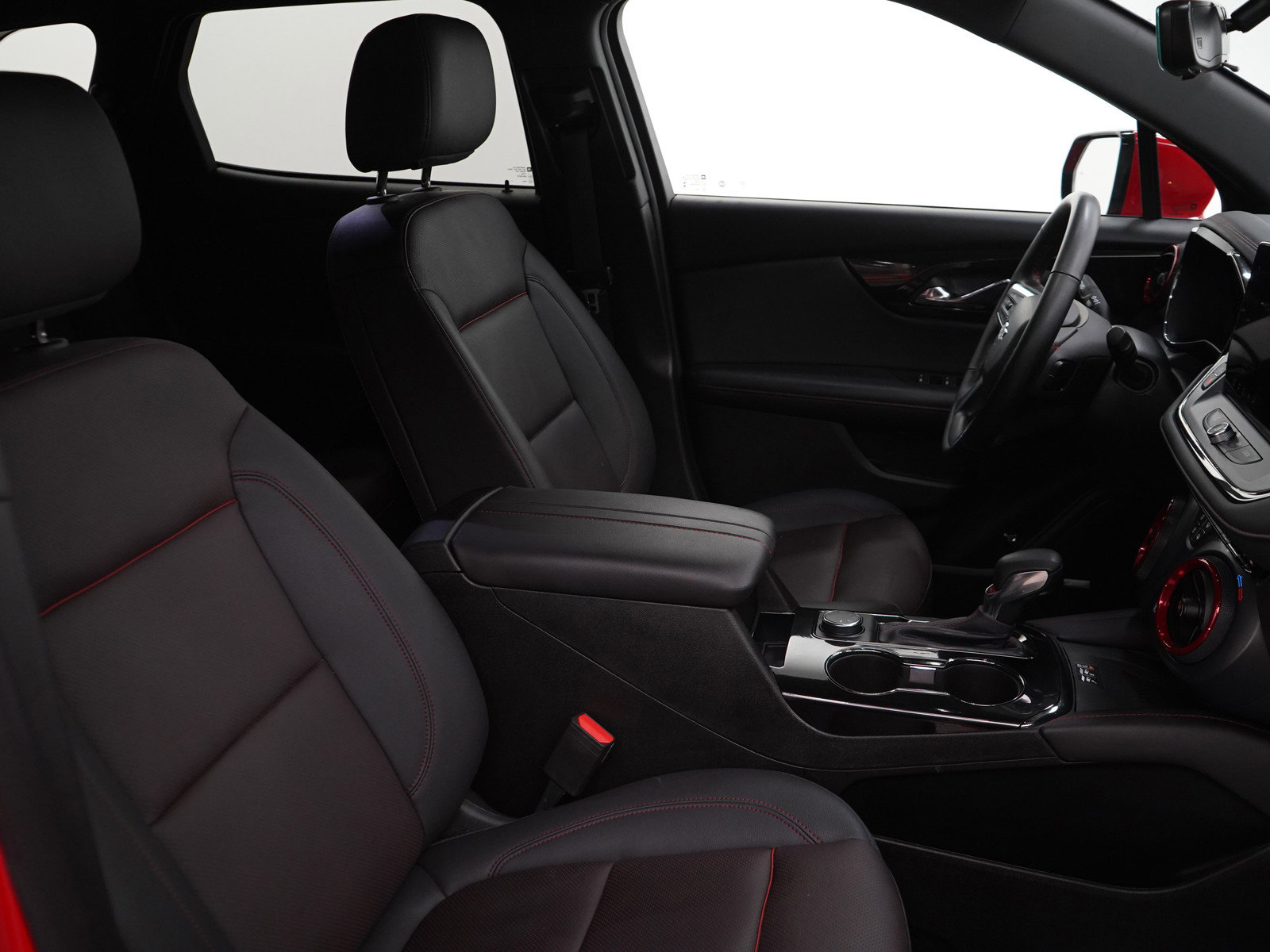 Used 2024 Chevrolet Blazer RS w/ Driver Confidence II Package image 11