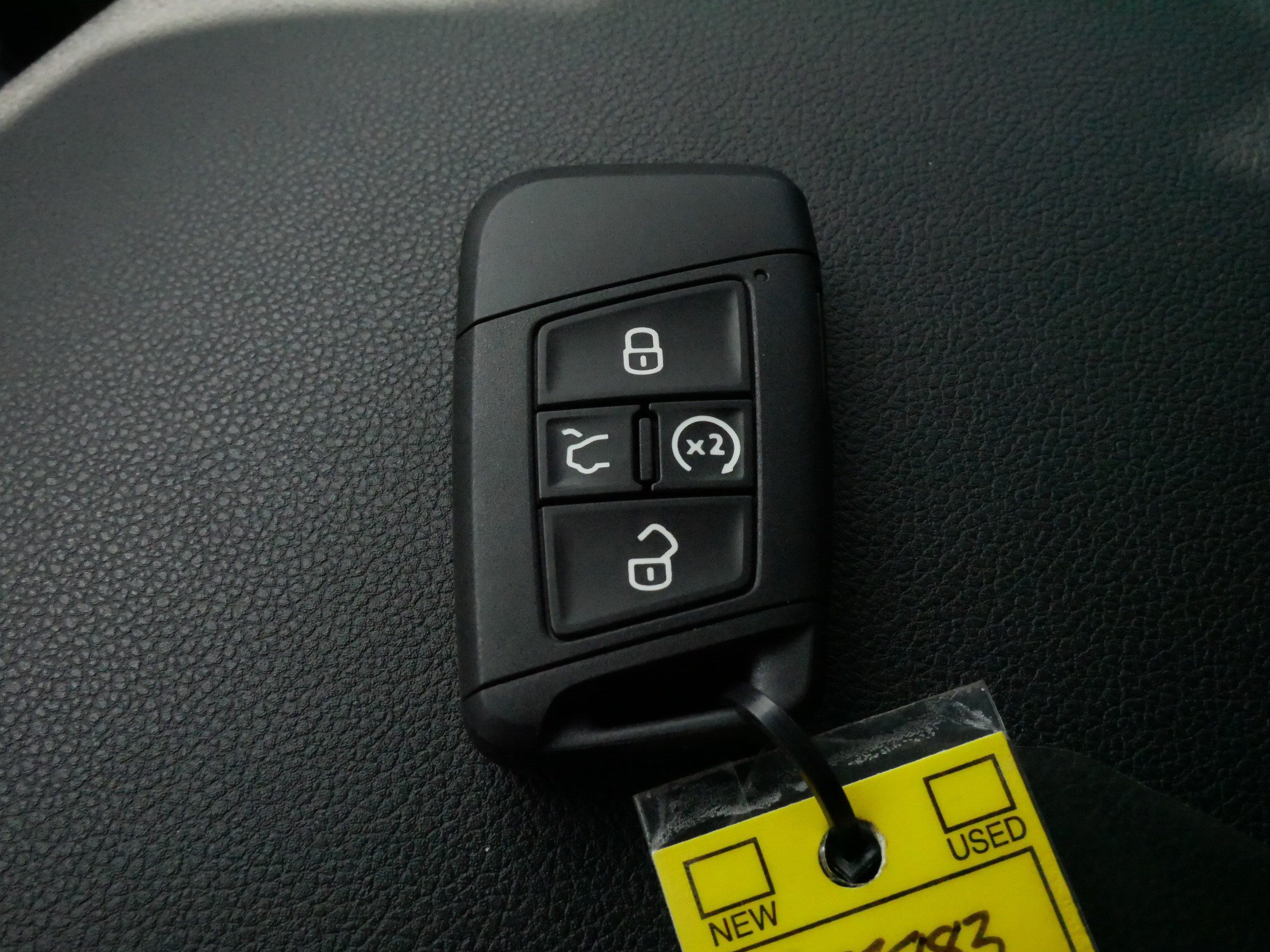 Certified 2023 Volkswagen Atlas SEL AWD/4WD image 31