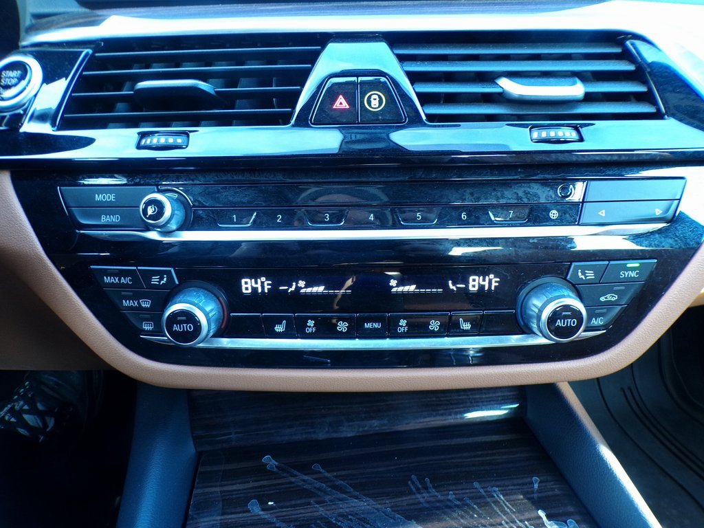 Certified 2023 BMW 540i xDrive w/ Convenience Package image 17