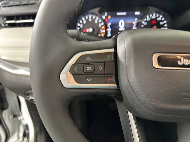 Used 2024 Jeep Compass Limited image 15