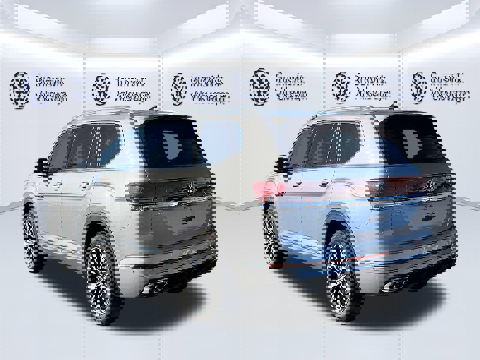 New 2026 Volkswagen Atlas SEL Premium R-Line image 5
