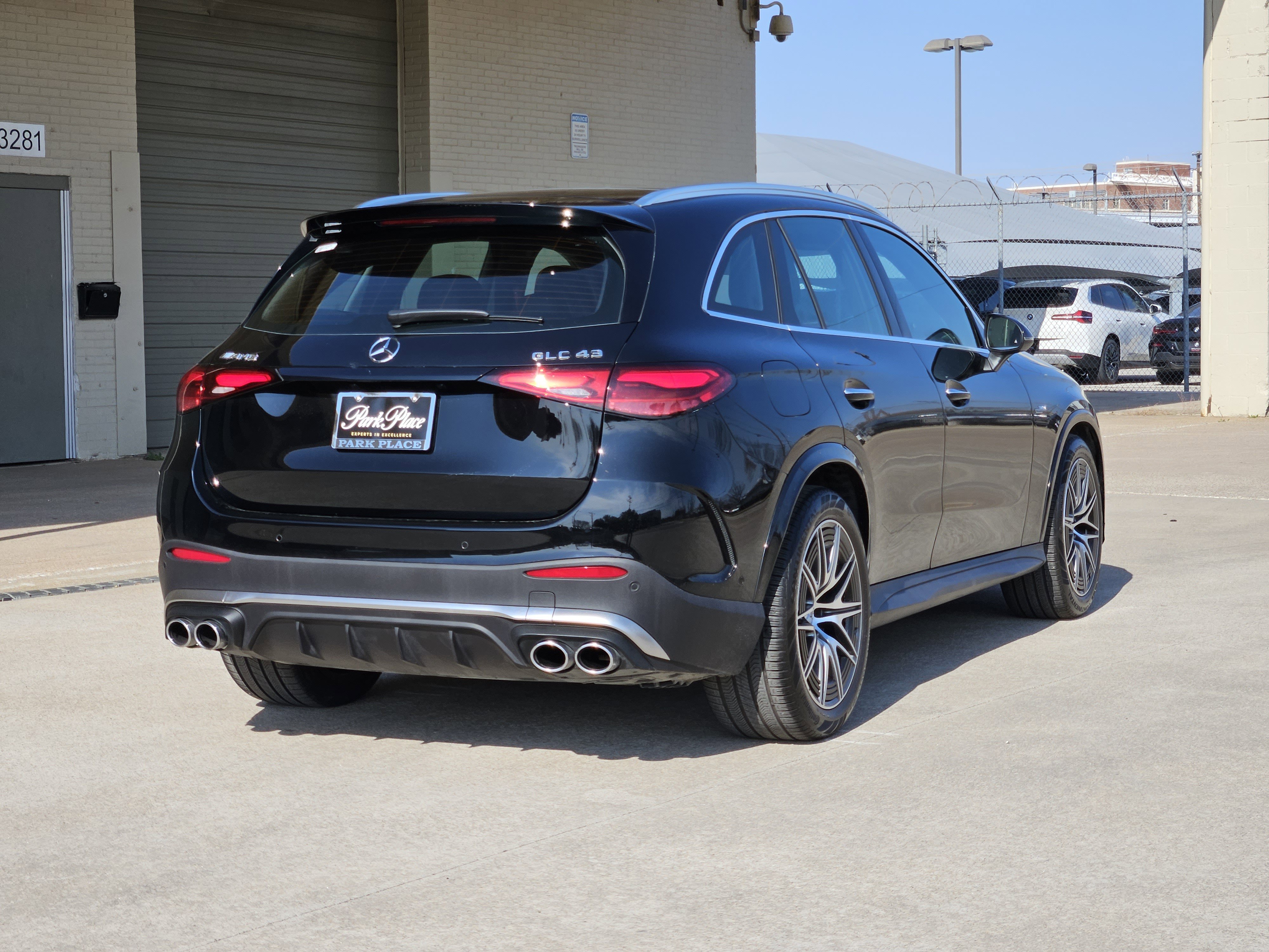 Used 2025 Mercedes-Benz GLC 43 AMG 4MATIC image 8