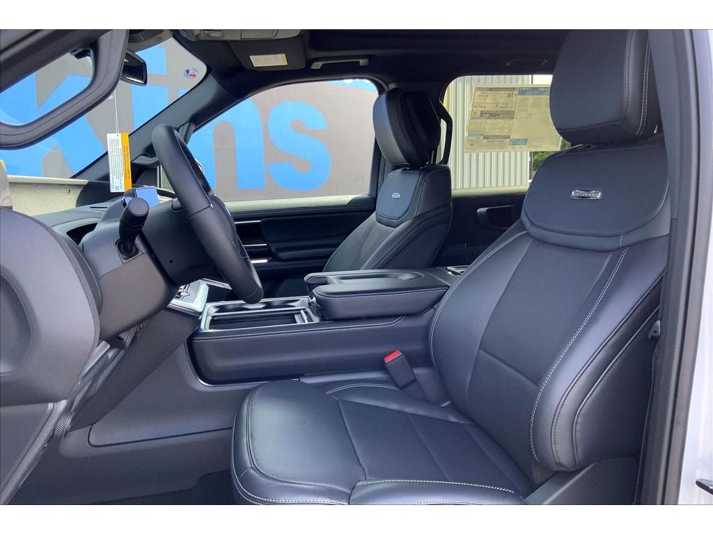 New 2026 Ford Expedition Max Platinum w/ Stealth Appearance Package AWD/4WD image 25