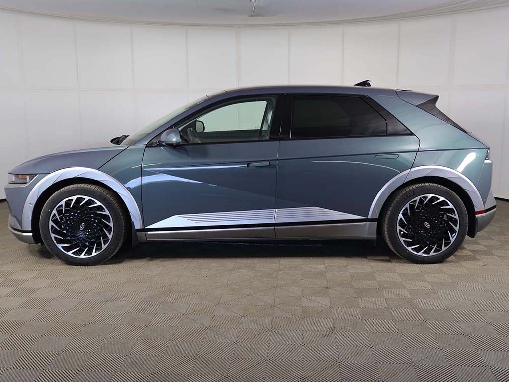 Used 2022 Hyundai Ioniq 5 Limited AWD/4WD image 18