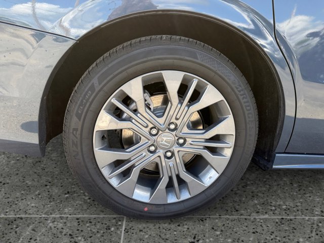 Used 2026 Honda Odyssey Touring image 11