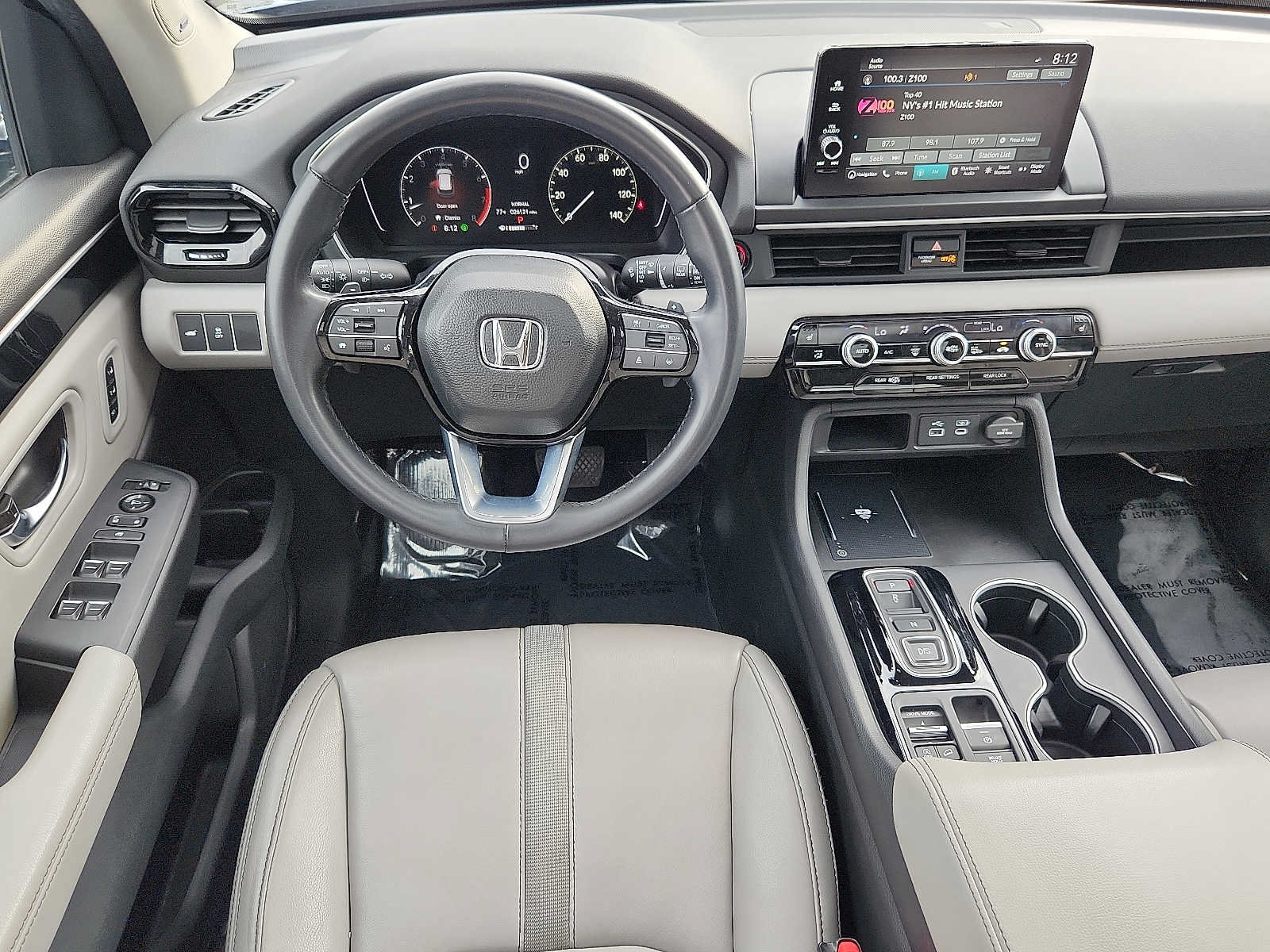 Certified 2023 Honda Pilot Touring image 11