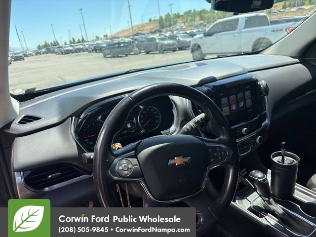 Used 2019 Chevrolet Traverse RS AWD/4WD image 14