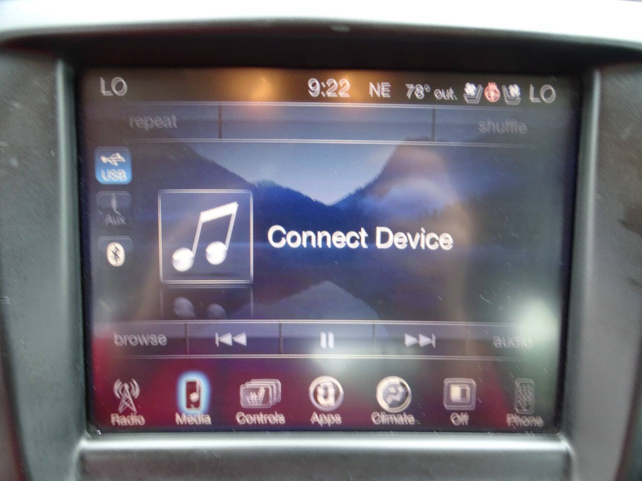 Used 2016 Chrysler 200 C w/ Premium Group FWD image 22