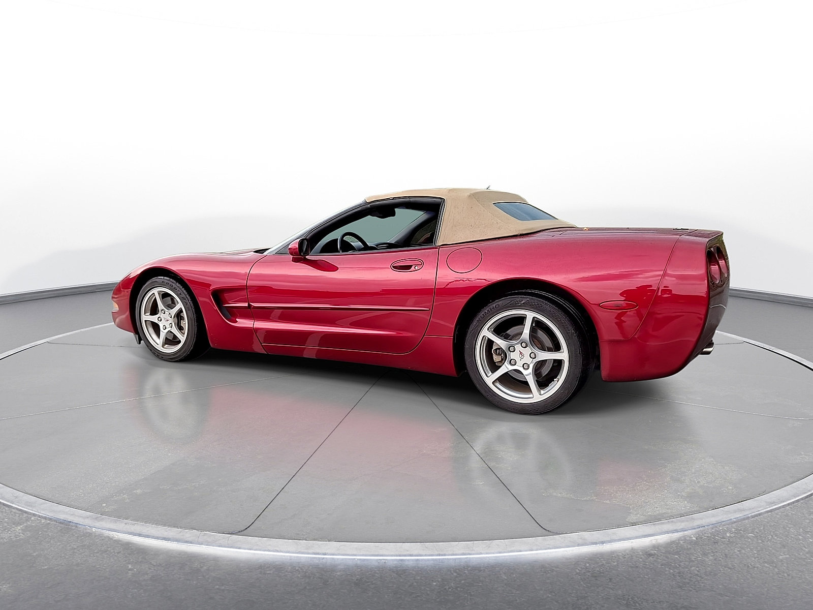 Used 2001 Chevrolet Corvette Convertible w/ Preferred Equipment Group2 RWD image 5