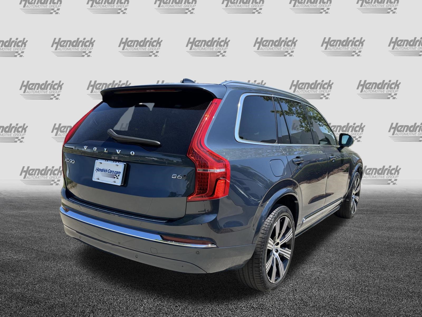 Used 2024 Volvo XC90 B6 Ultimate w/ Protection Package Premier AWD/4WD image 11