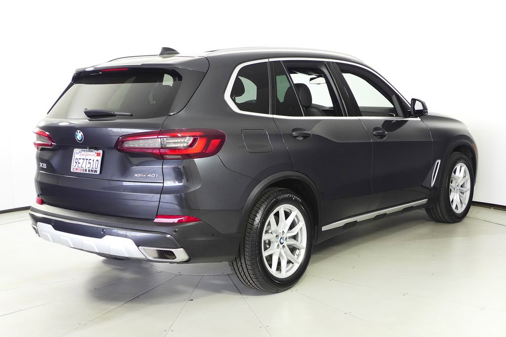 Used 2023 BMW X5 xDrive40i w/ Parking Assistance Package image 7