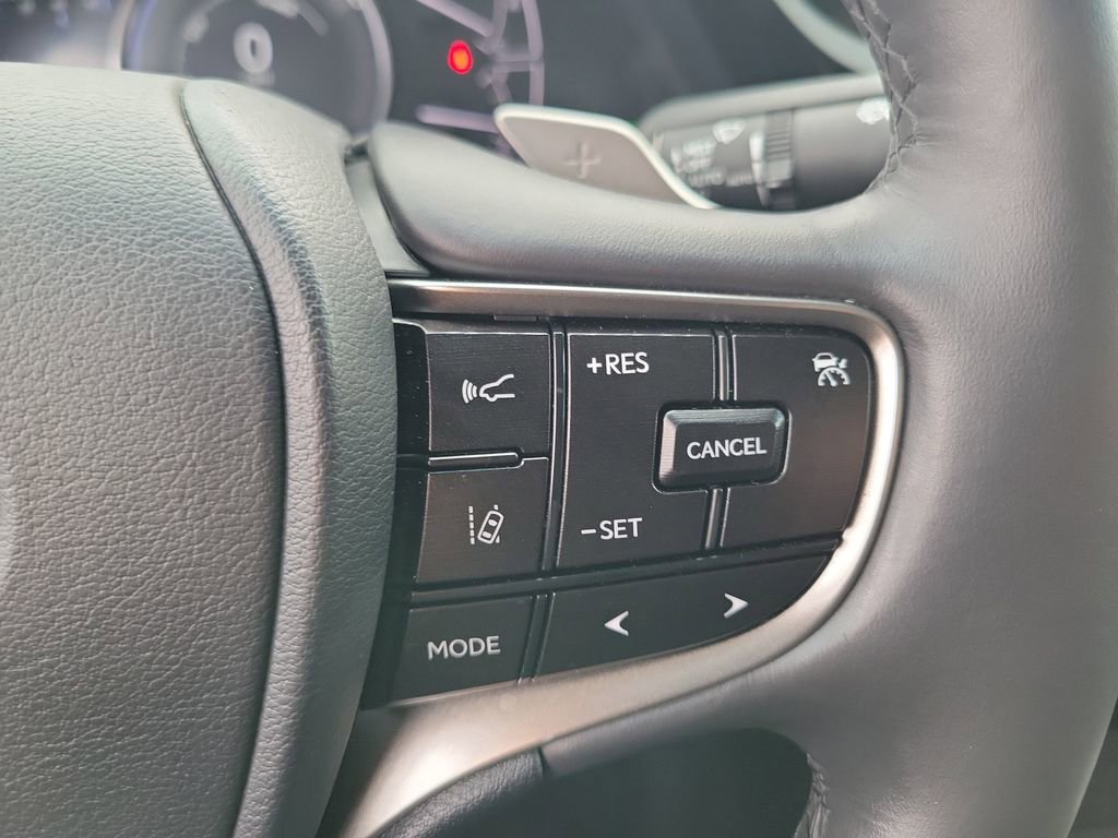 Used 2024 Lexus ES 300h w/ Premium Package FWD image 6