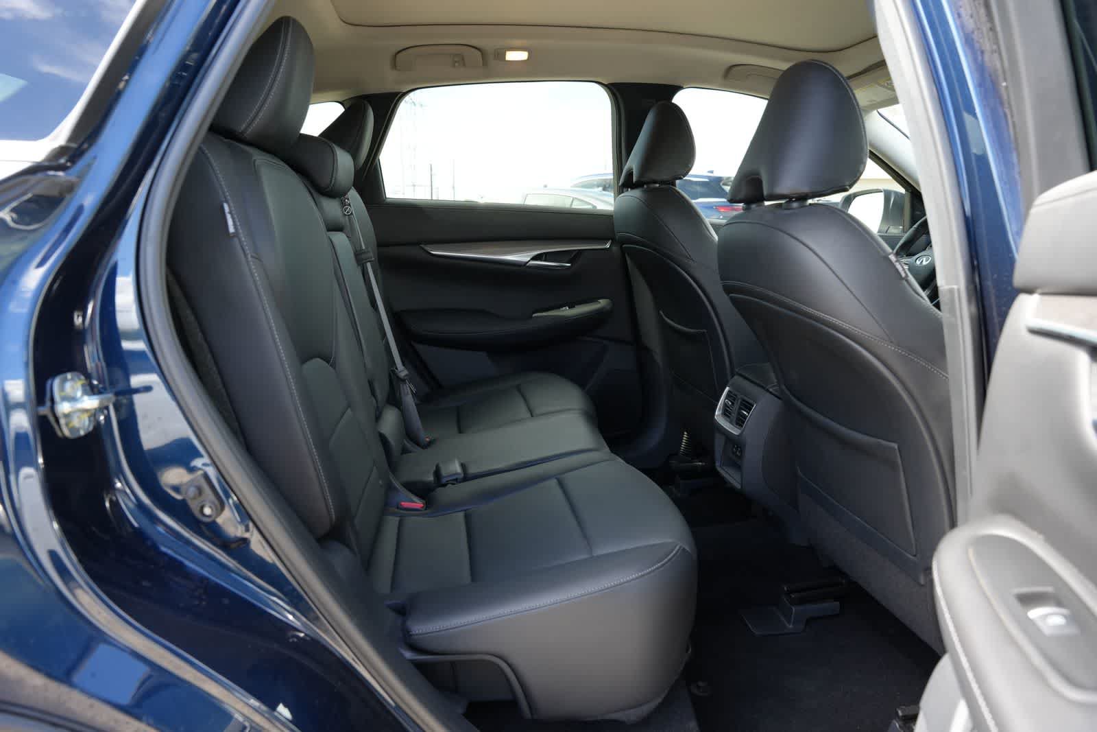 Certified 2023 INFINITI QX50 Luxe AWD/4WD image 20