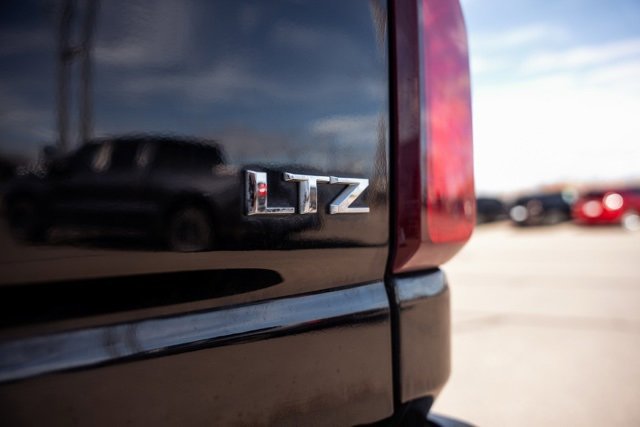 Used 2020 Chevrolet Silverado 3500 LTZ w/ LTZ Plus Package image 11