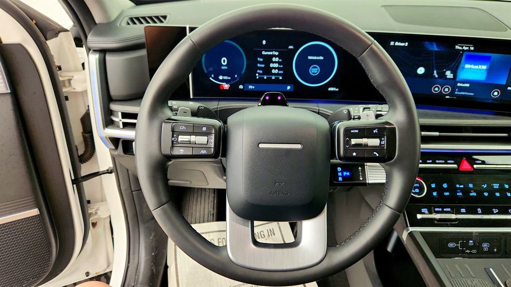 Used 2024 Hyundai Santa Fe Limited image 13