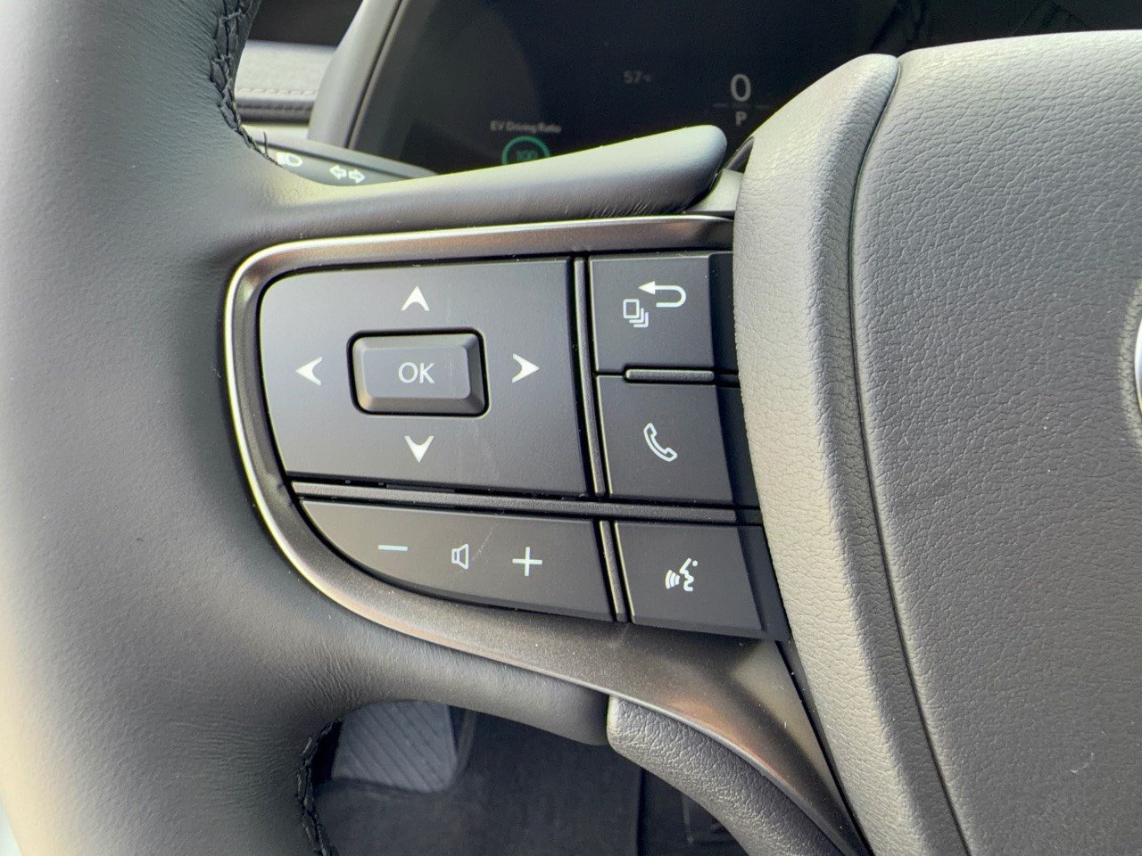 New 2026 Lexus UX 300h FWD w/ Accessory Package (Z2) image 18