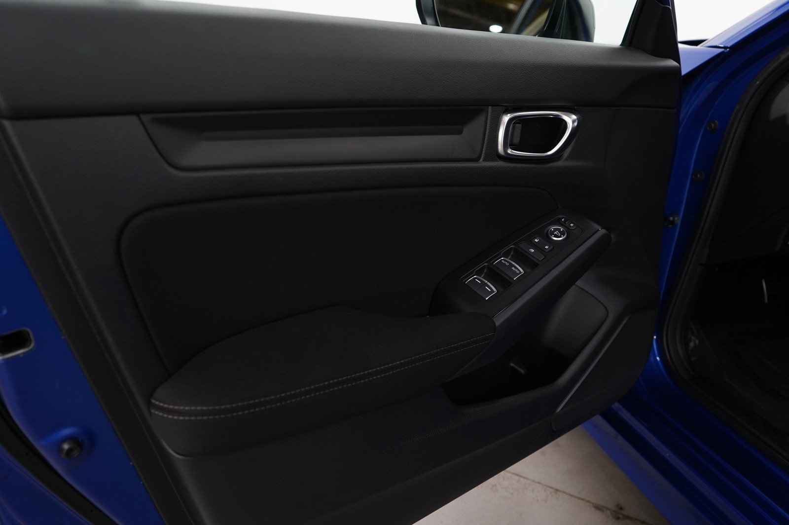 Used 2024 Honda Civic Sport image 25