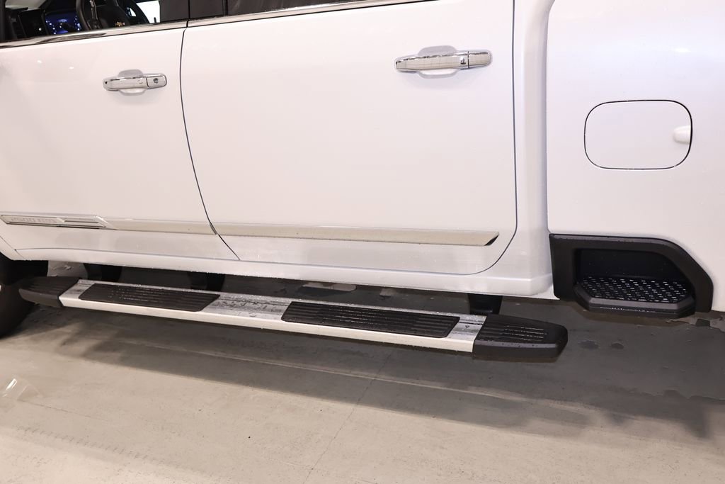 Used 2025 Chevrolet Silverado 2500 High Country w/ High Country Premium Package image 44