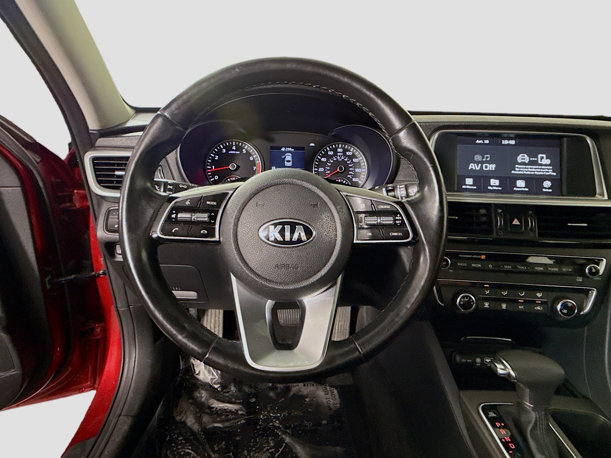 Used 2020 Kia Optima SE FWD image 13