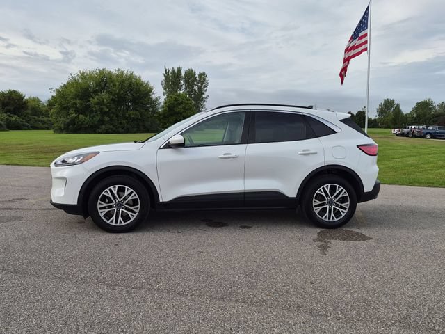 Certified 2022 Ford Escape SEL AWD/4WD image 2