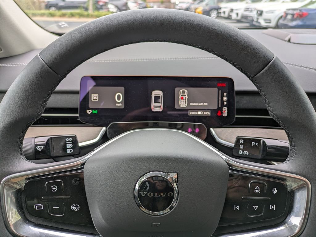 Certified 2025 Volvo EX90 Ultra w/ Protection Package Premier image 41