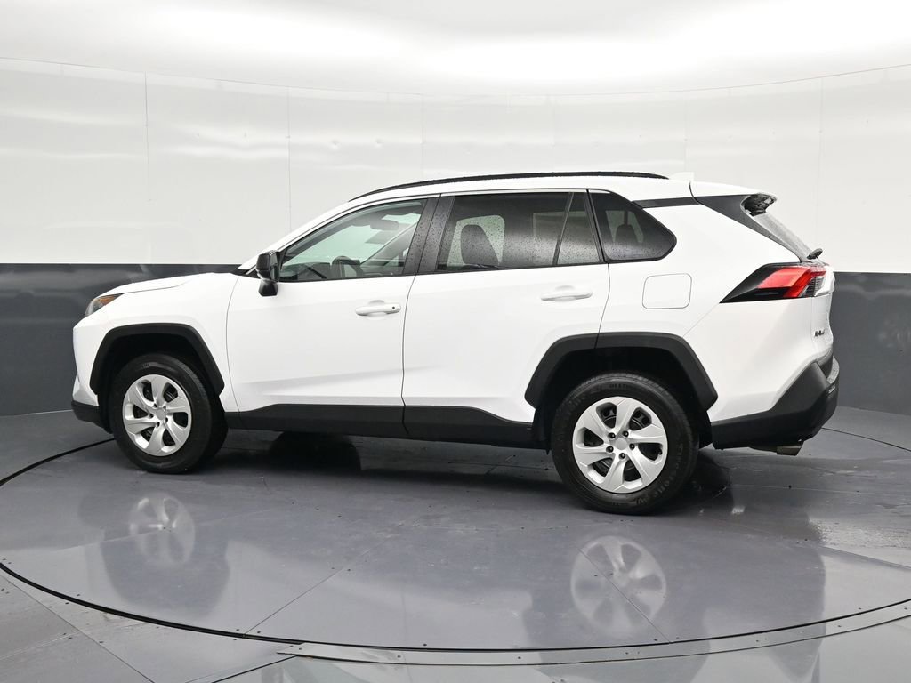 Used 2020 Toyota RAV4 LE FWD image 8