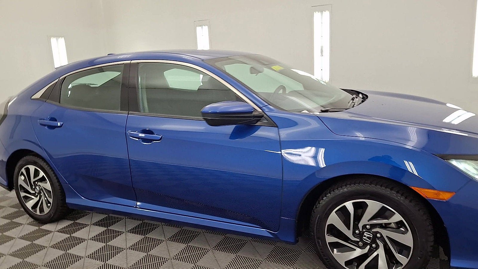 Used 2019 Honda Civic LX image 6