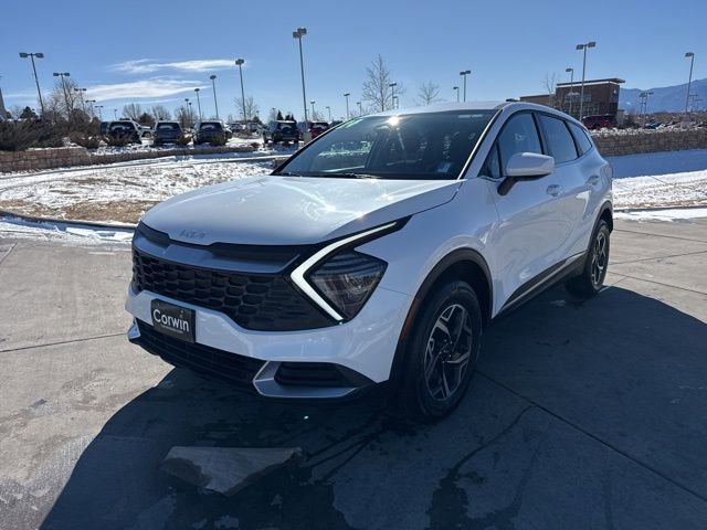 Used 2024 Kia Sportage LX video 3