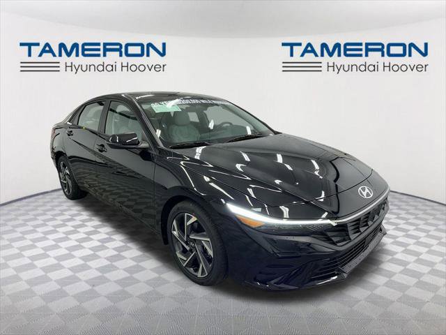 New 2026 Hyundai Elantra Limited image 7