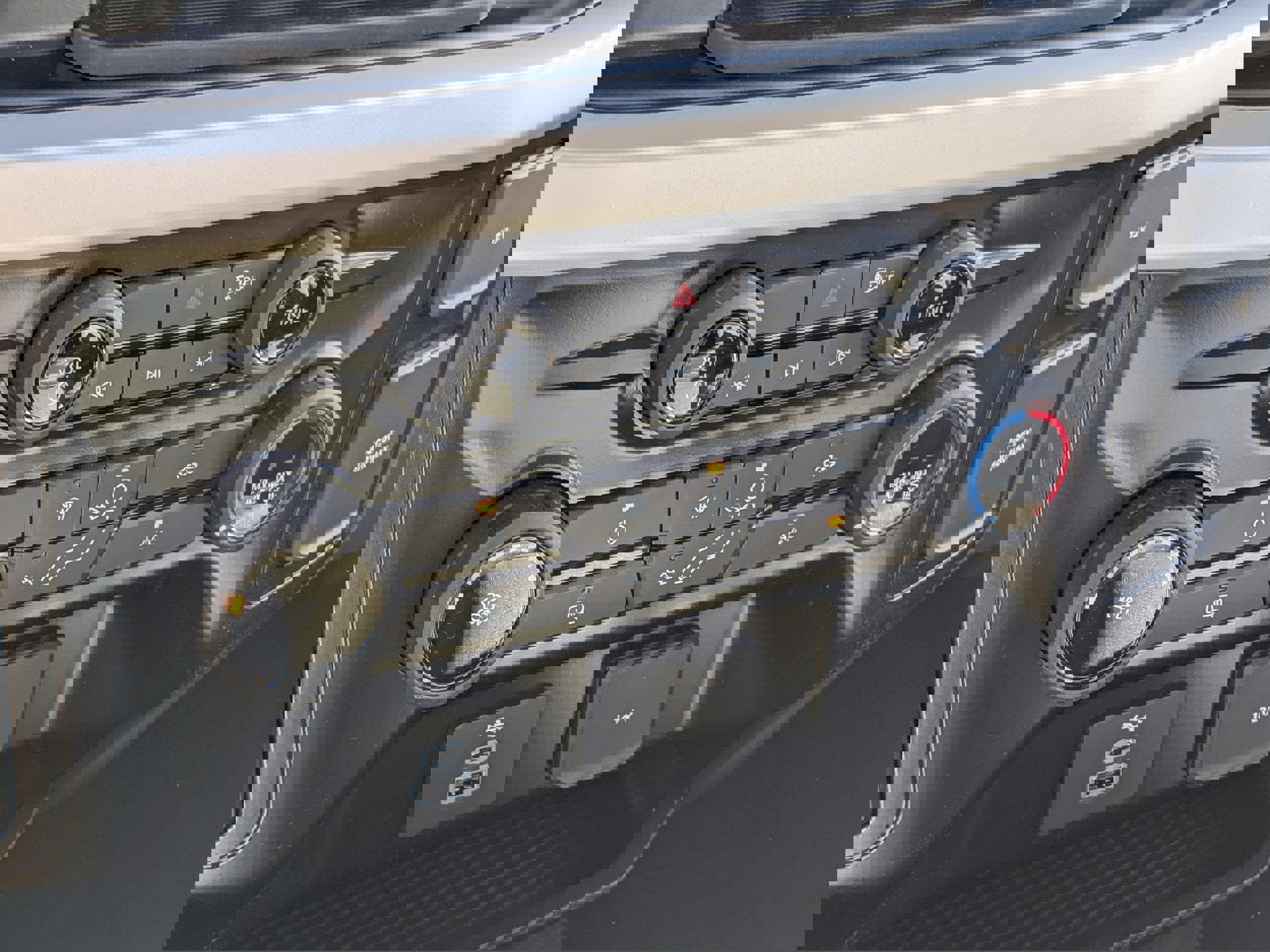 New 2025 Ford F250 XLT w/ F-250 >10K GVWR Package image 20