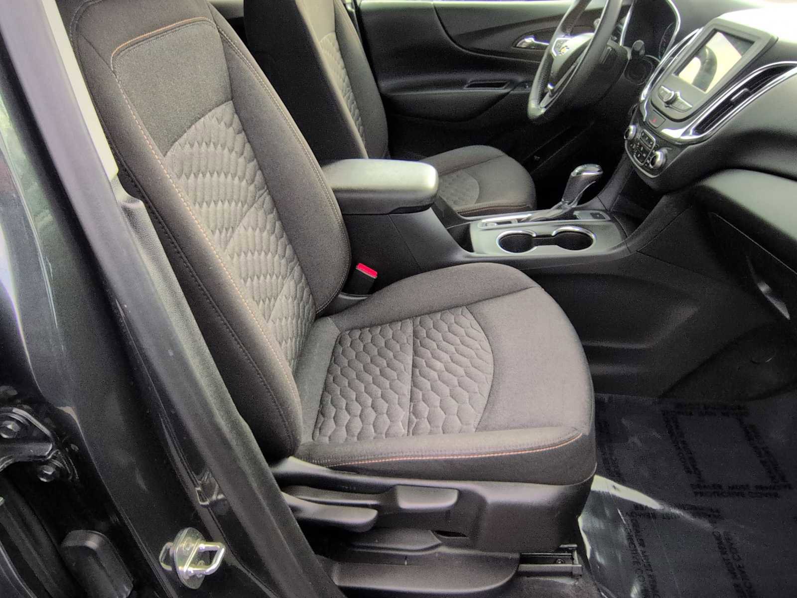 Used 2019 Chevrolet Equinox LT image 22