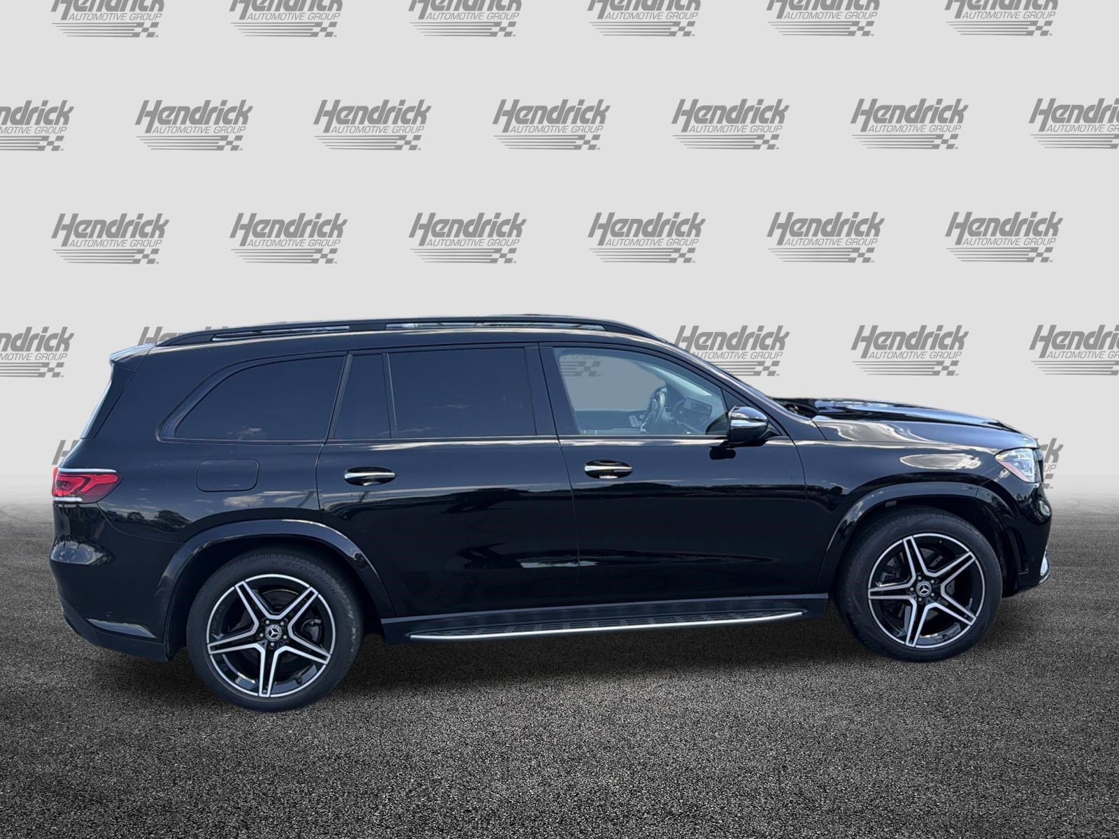 Used 2023 Mercedes-Benz GLS 450 4MATIC image 11