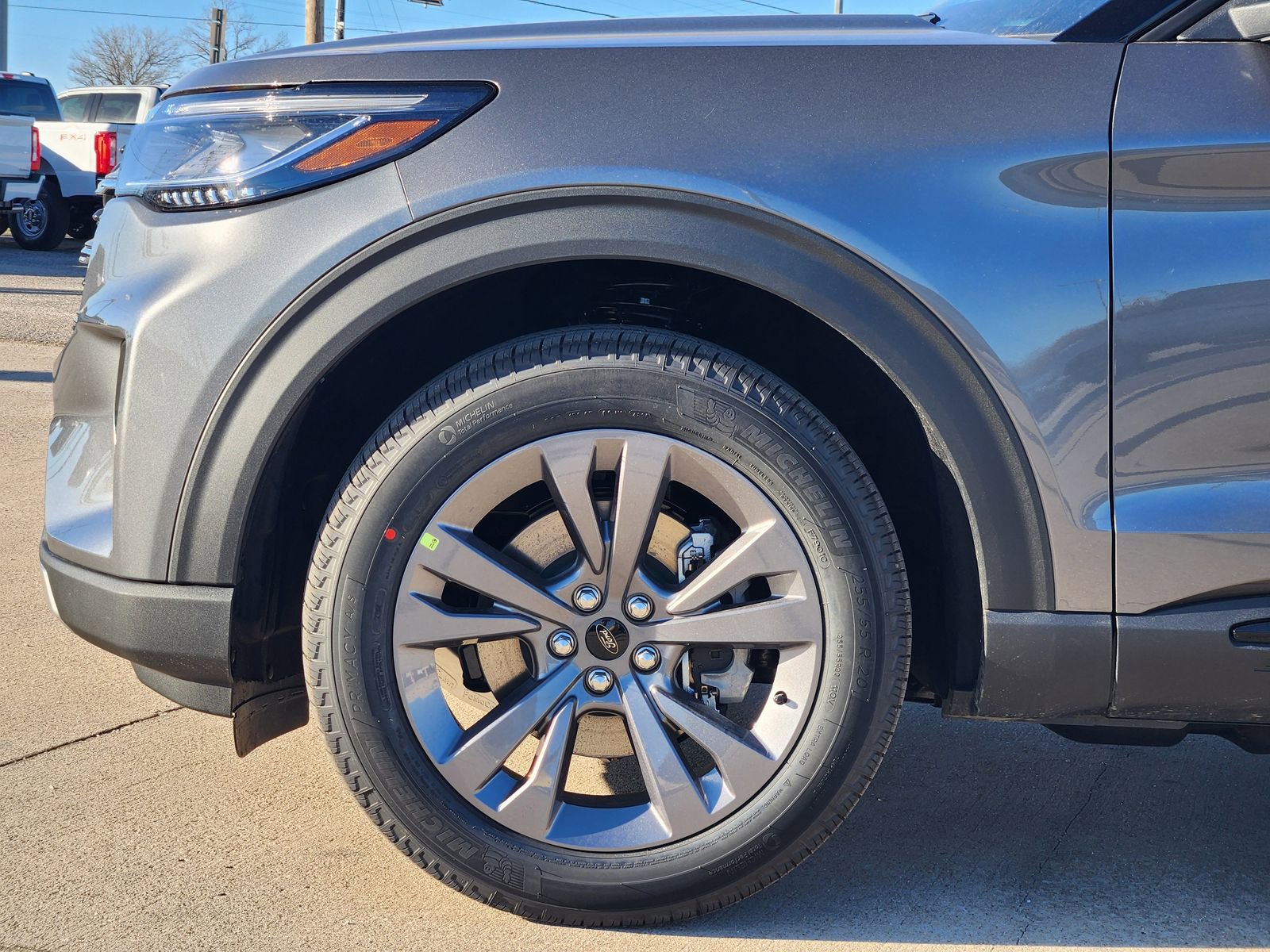 New 2026 Ford Explorer Active w/ Active Comfort Package image 9