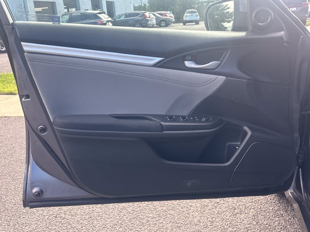 Used 2017 Honda Civic EX image 11