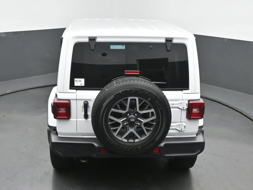 Used 2024 Jeep Wrangler Unlimited Sahara w/ Technology Group AWD/4WD image 50