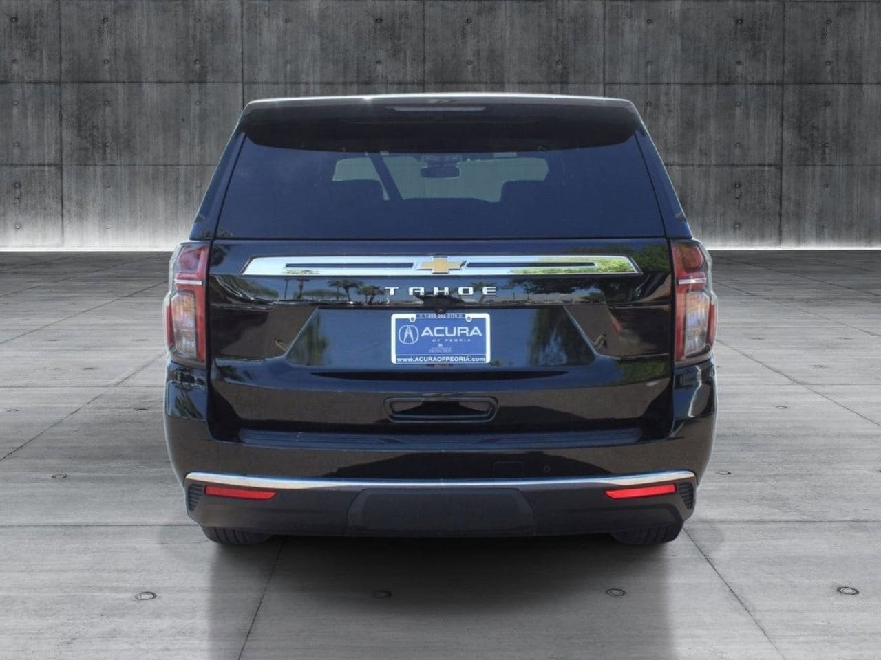 Used 2024 Chevrolet Tahoe LT RWD image 4