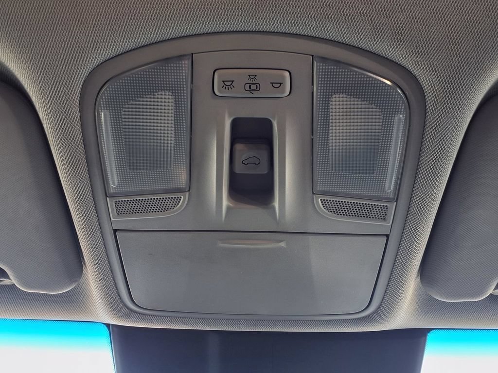 Used 2022 Hyundai Kona SEL w/ Convenience Package FWD image 7