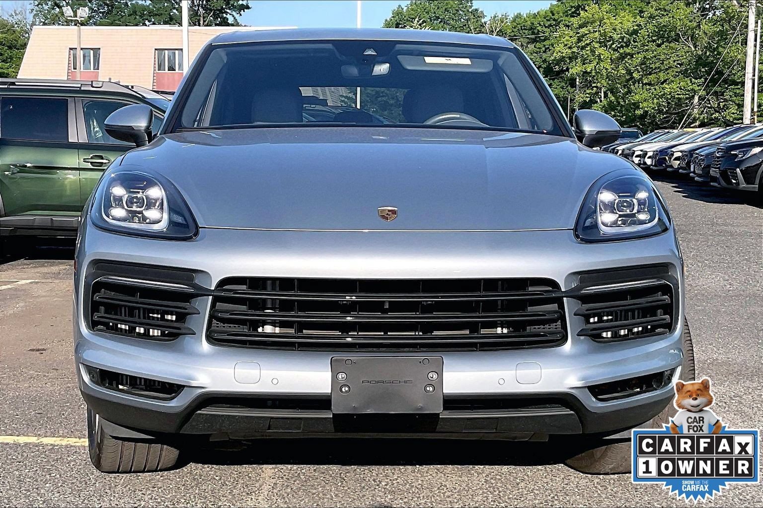 Used 2023 Porsche Cayenne Platinum Edition AWD/4WD image 3