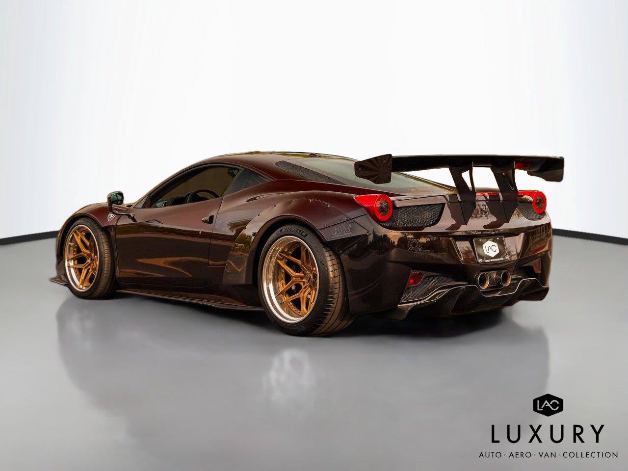 Used 2011 Ferrari 458 Italia Coupe RWD image 4