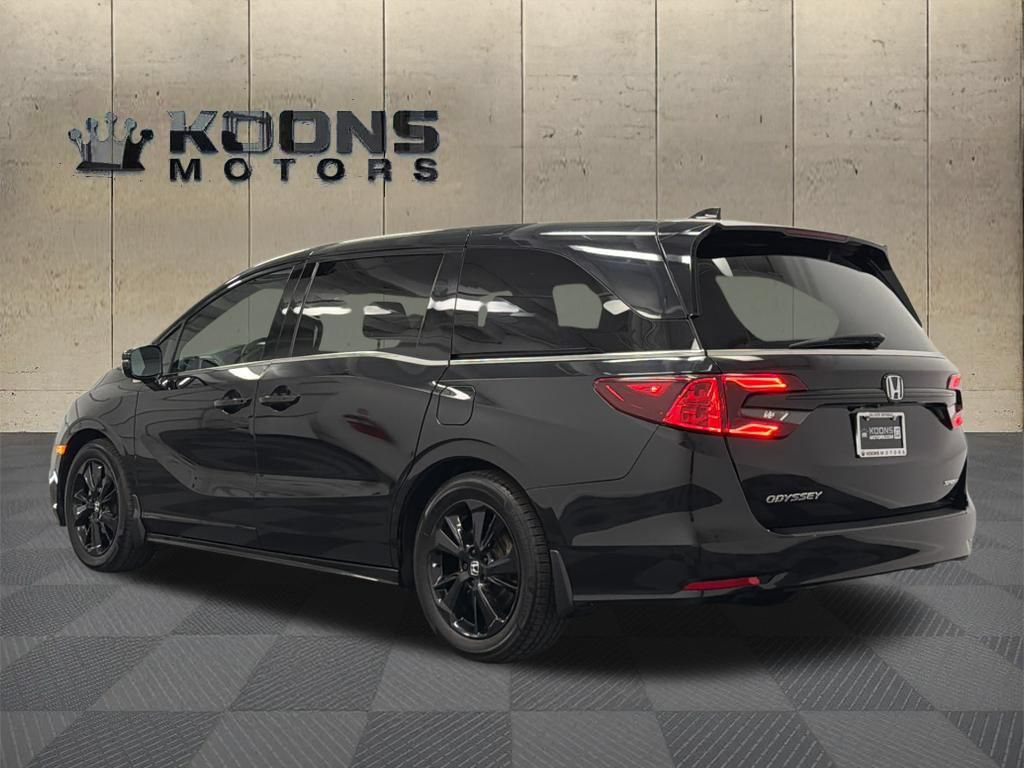Used 2023 Honda Odyssey Sport image 6