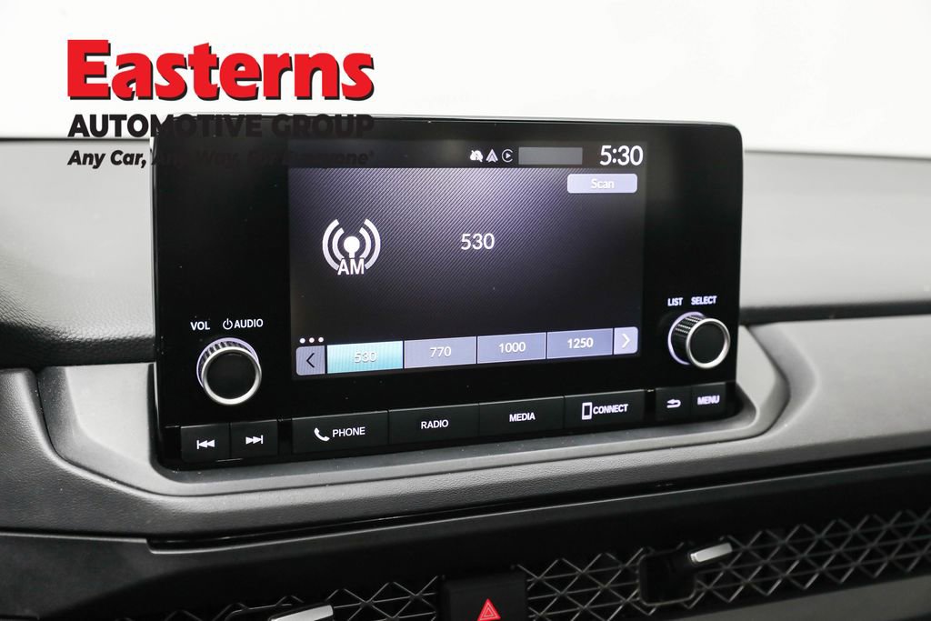 Used 2023 Honda Accord EX image 18