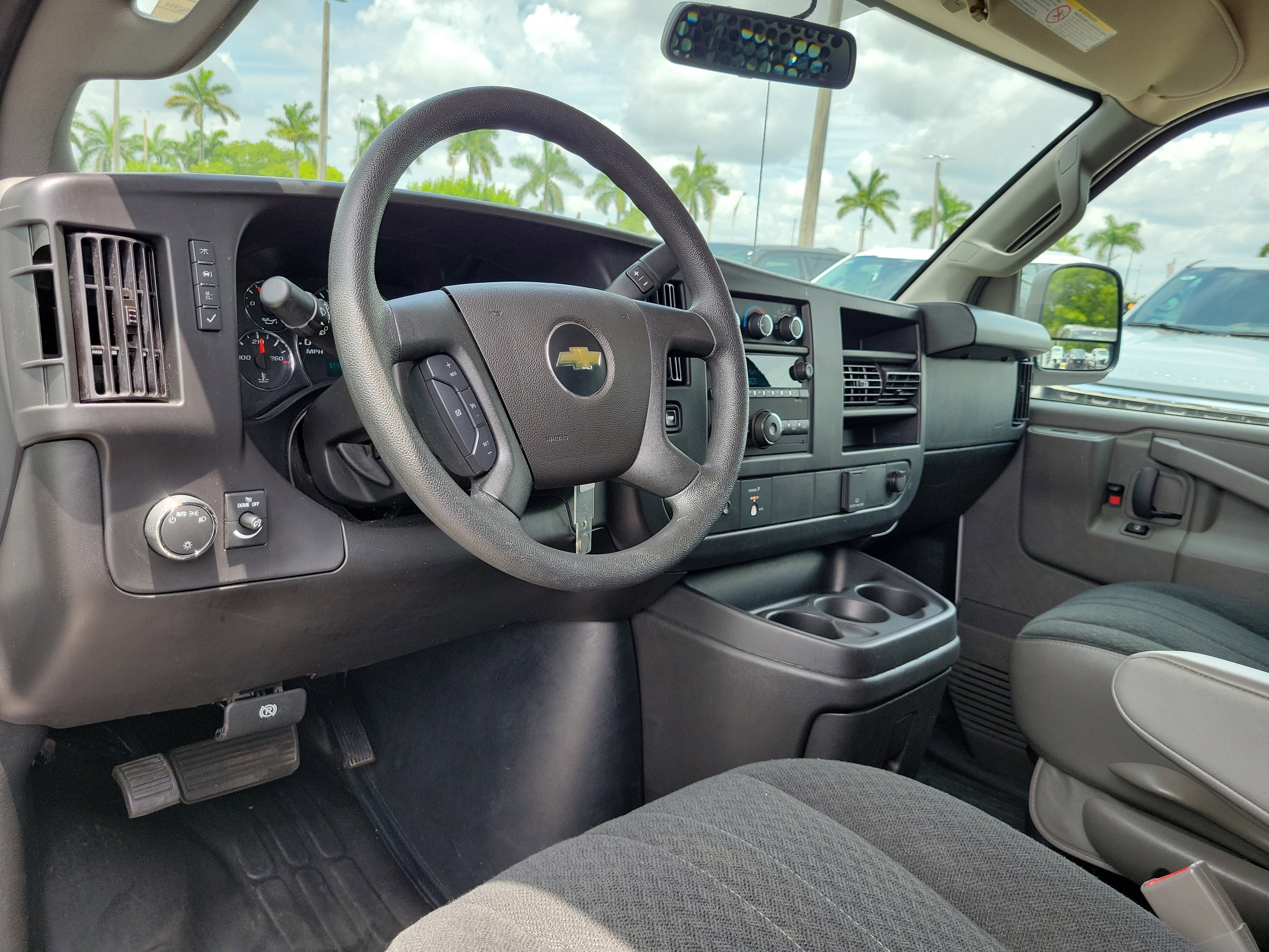 Used 2024 Chevrolet Express 2500 w/ Driver Convenience Package RWD image 9