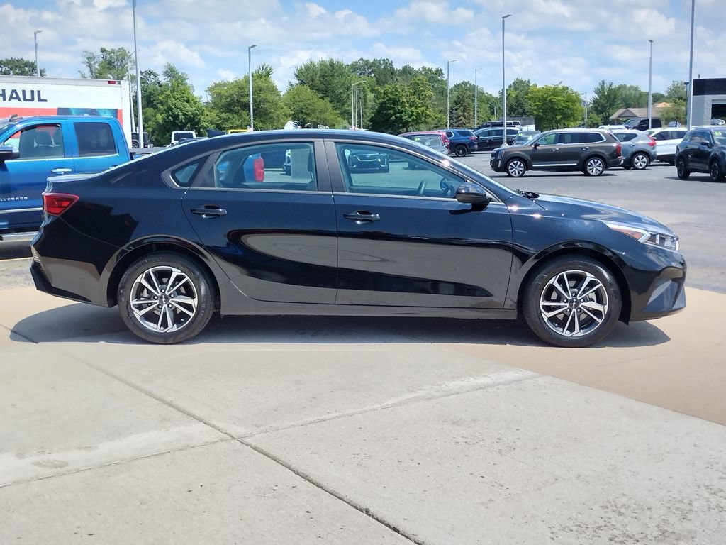 Used 2023 Kia Forte LXS FWD image 12
