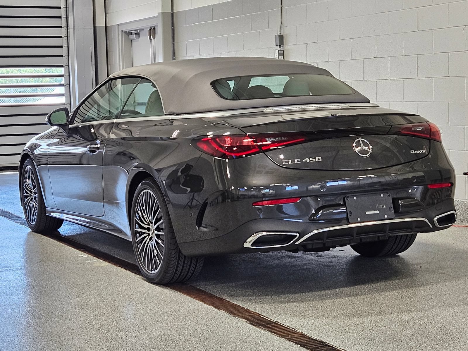 New 2027 Mercedes-Benz CLE 450 4MATIC Cabriolet image 11
