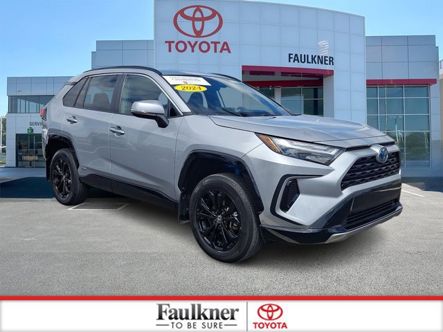 Certified 2024 Toyota RAV4 SE w/ Convenience Package image 1