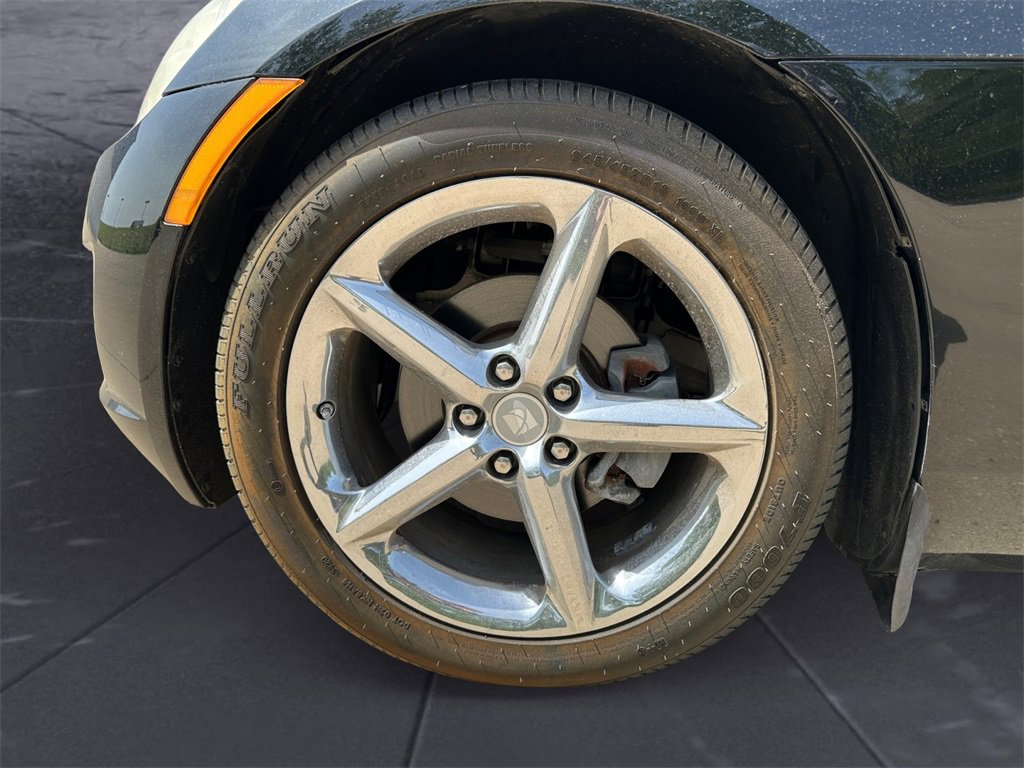 Used 2008 Saturn Sky w/ Weekend Getaway Package image 13