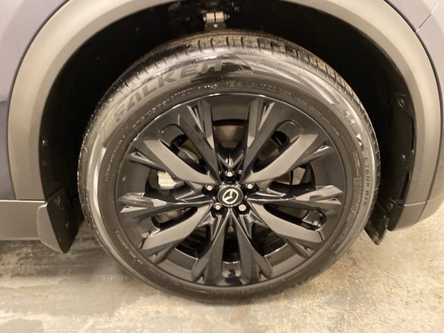Certified 2025 MAZDA CX-90 Plug-In Hybrid w/Premium Sport image 34