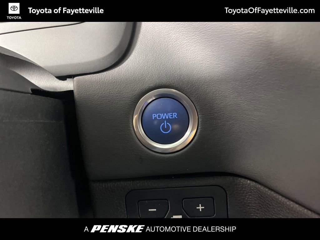 Used 2022 Toyota Tundra Platinum AWD/4WD image 35