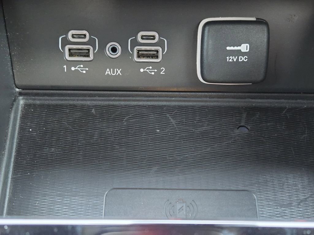 Used 2025 Jeep Grand Cherokee L Laredo RWD image 22